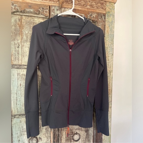 Zella Zip Up Jacket - Picture 1 of 4